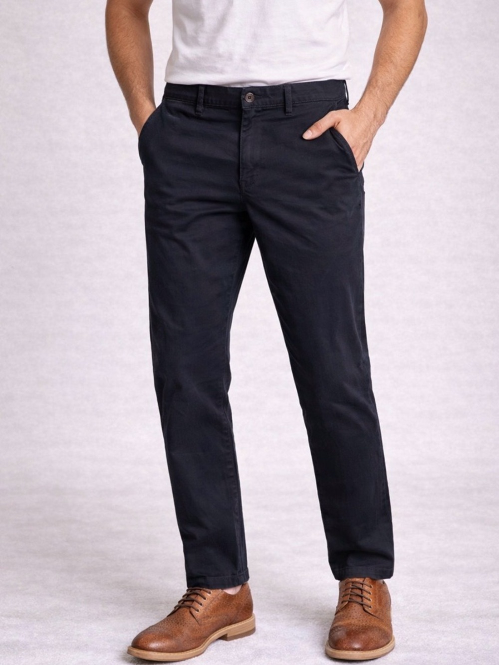 Tommy Hilfiger Navy Slim Fit Chinos with Red-White Trim Size 34/30